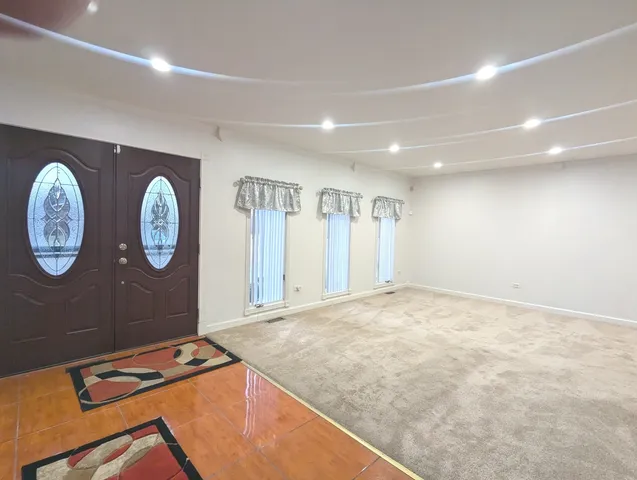 $2,700 | 1200 Jacqueline Drive, Crete, IL 60417