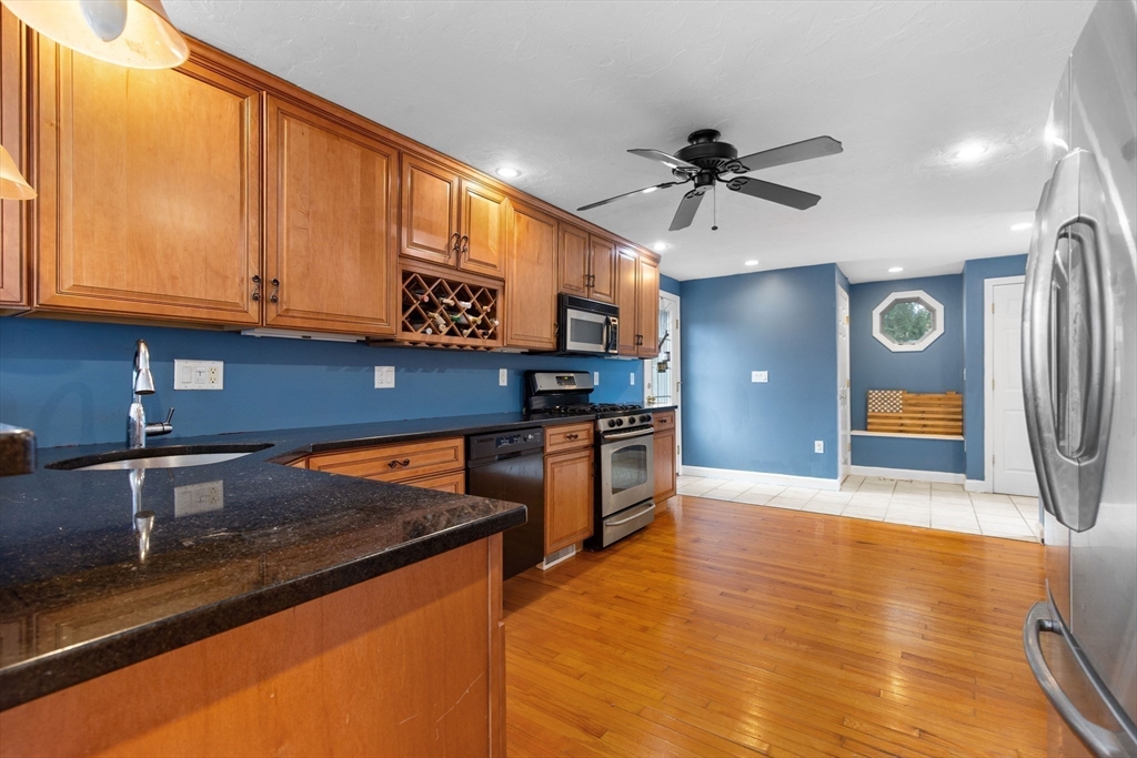 43 Apollo Road Whitman, MA 02382 - Photo 2 of 20