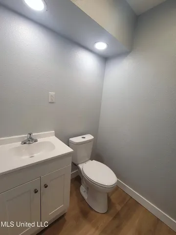 $875 | 511 32nd Street, Unit 5, Gulfport, MS 39507