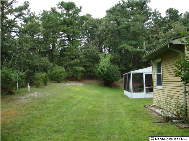 14 Churchill Road Whiting, NJ 08759 - Photo 2 of 14 Additional Photo