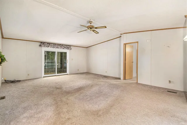 $199,900 | 13426 North Hillside Drive, Syracuse, IN 46567