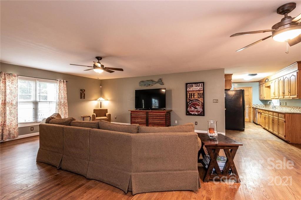 2440 Laboratory Road Lincolnton, NC 28092 - Photo 8 of 30 Gallery Image 8