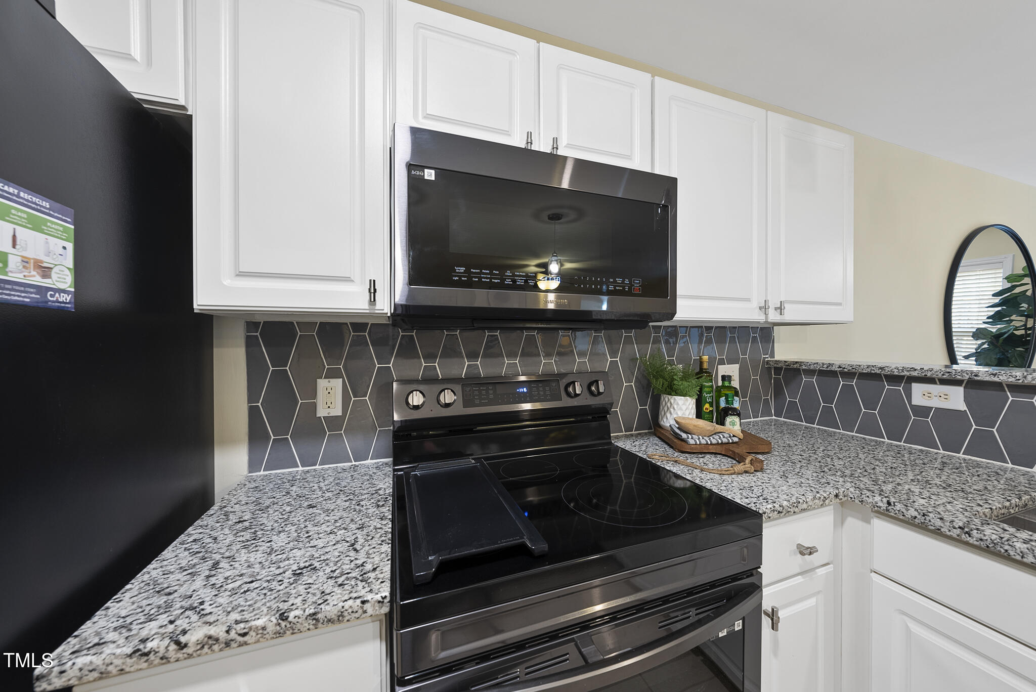 4012 Wellington Ridge Loop Cary, NC 27518 - Photo 11 of 30 Kitchen