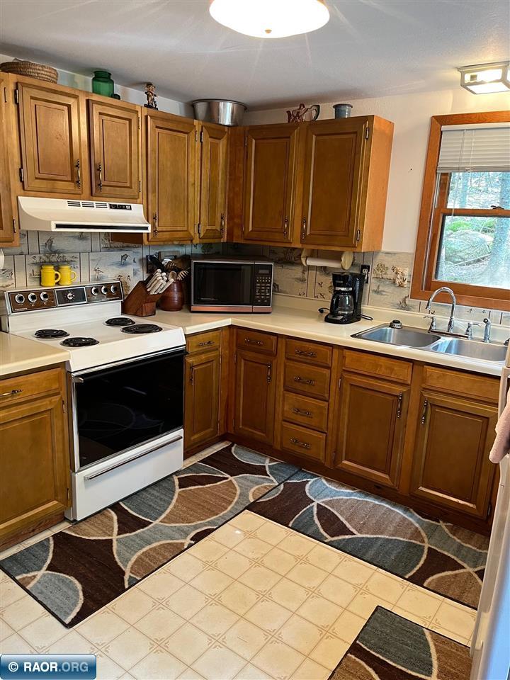 2485 Keyes Island International Falls, MN 56649 - Photo 6 of 35
