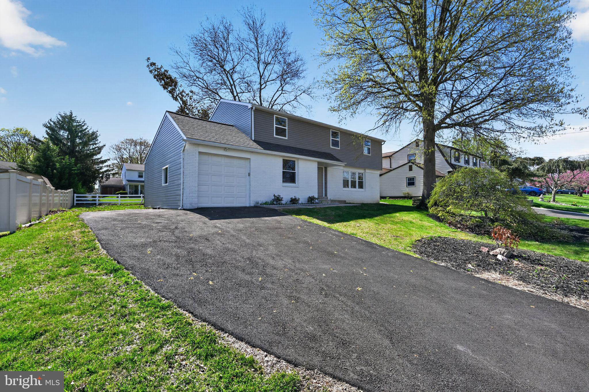 299 Kent Road Warminster, PA 18974 - Photo 2 of 33 Charming home with lush green surroundings.