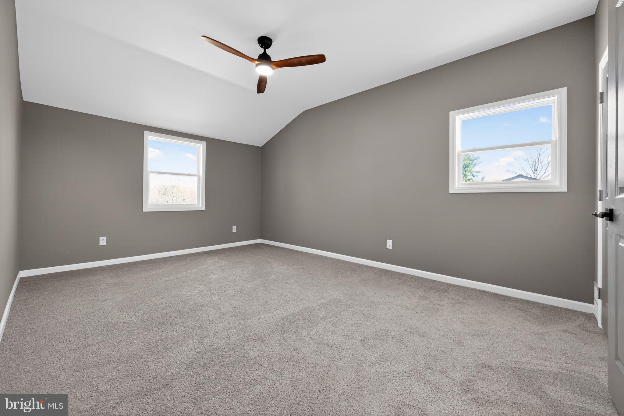 299 Kent Road Warminster, PA 18974 - Photo 27 of 33 Spacious room with natural light.