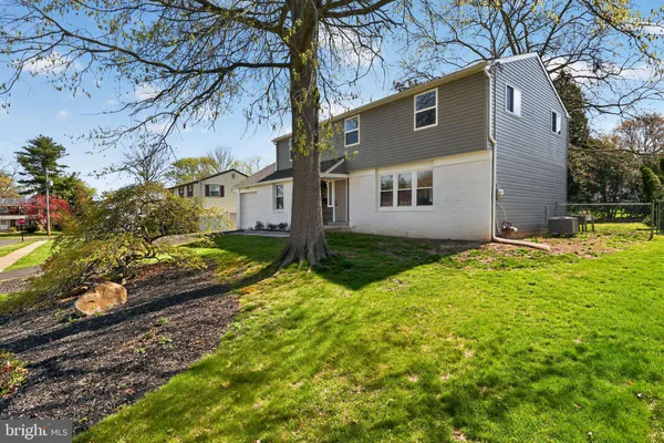 $638,500 | 299 Kent Road, Warminster, PA 18974