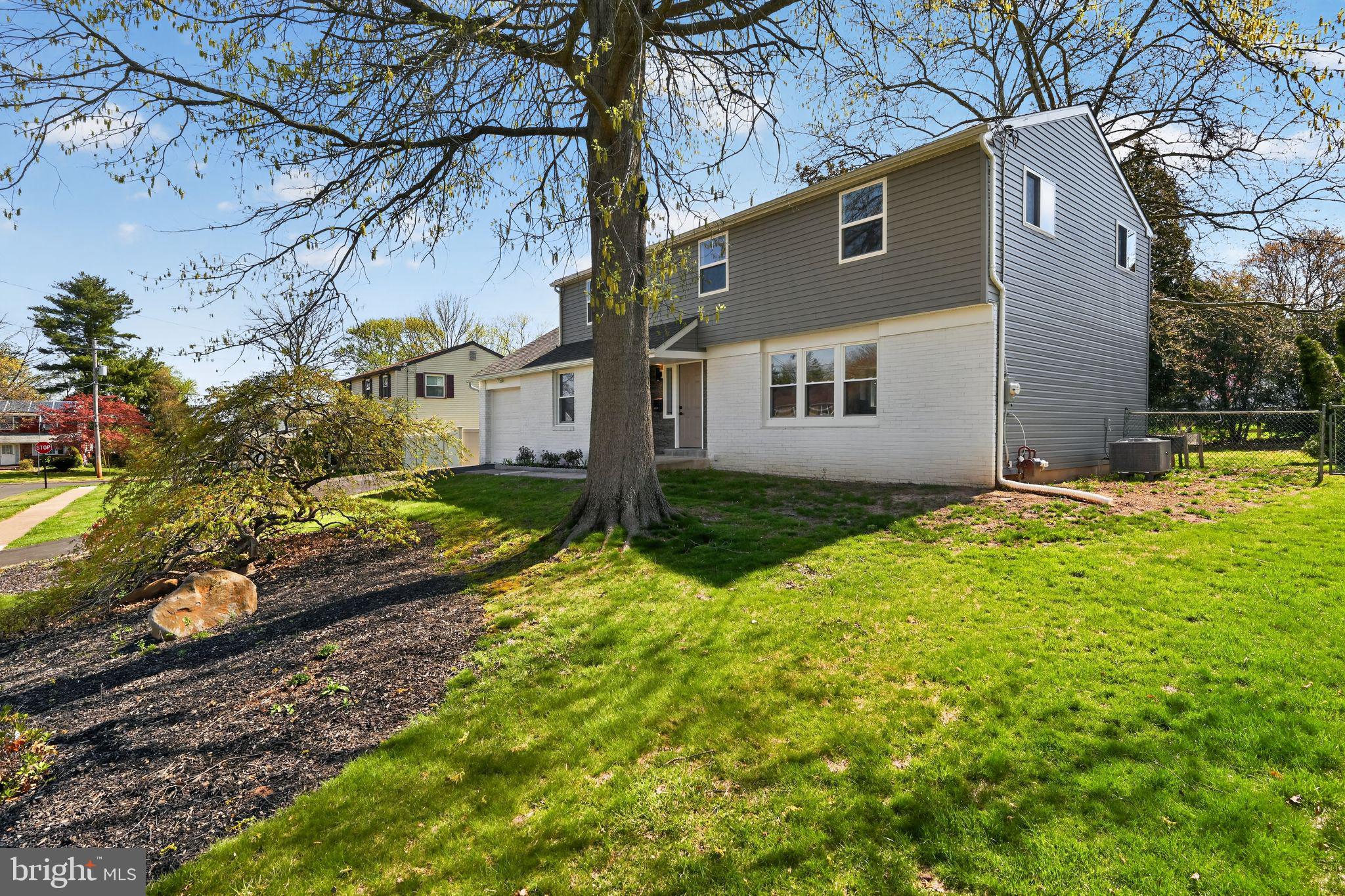 299 Kent Road Warminster, PA 18974 - Photo 32 of 33 Charming home with lush greenery.