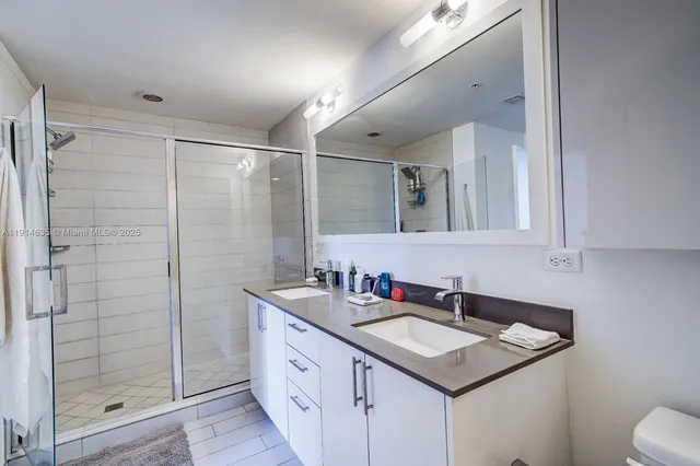 $4,600 | 999 Southwest 1st Avenue, Unit 1612, Miami, FL 33130