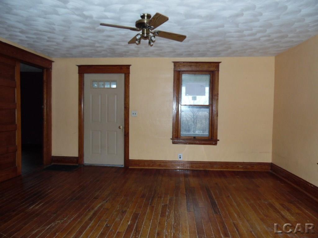 6301 Palmyra Road Palmyra, MI 49268 - Photo 3 of 17 31276057-2.JPG