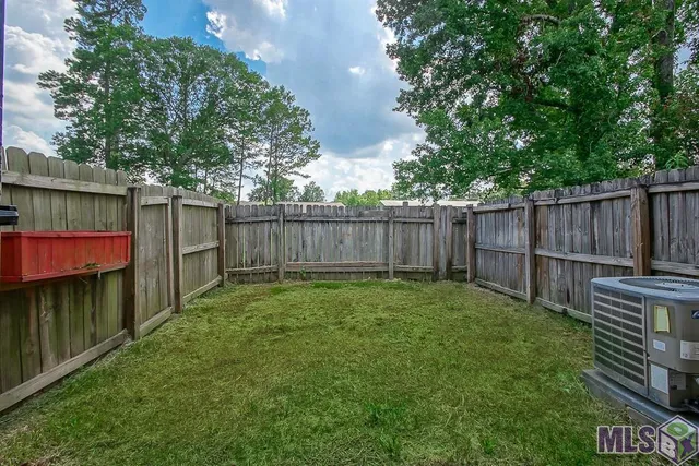 $150,000 | 13080 Burgess Avenue, Unit 8, Walker, LA 70785