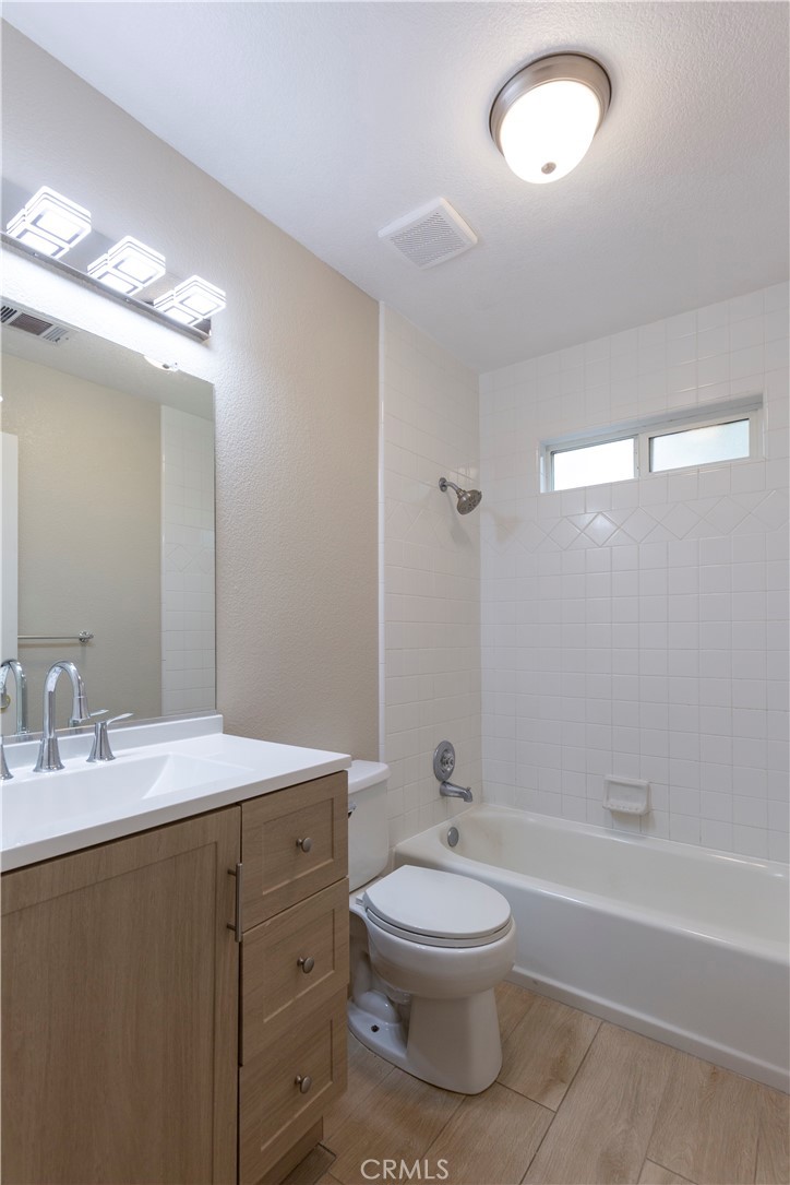 1276 Panorama Point Court Merced, CA 95340 - Photo 11 of 35