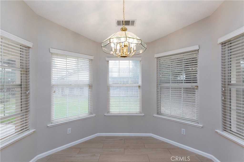 1276 Panorama Point Court Merced, CA 95340 - Photo 10 of 35