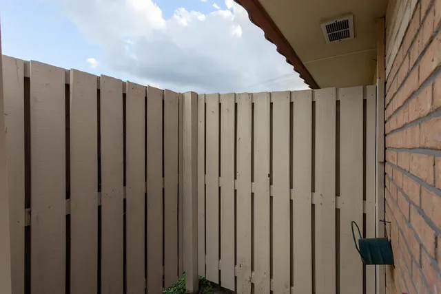 $2,450 | 855 Blue Ridge Circle, West Palm Beach, FL 33409