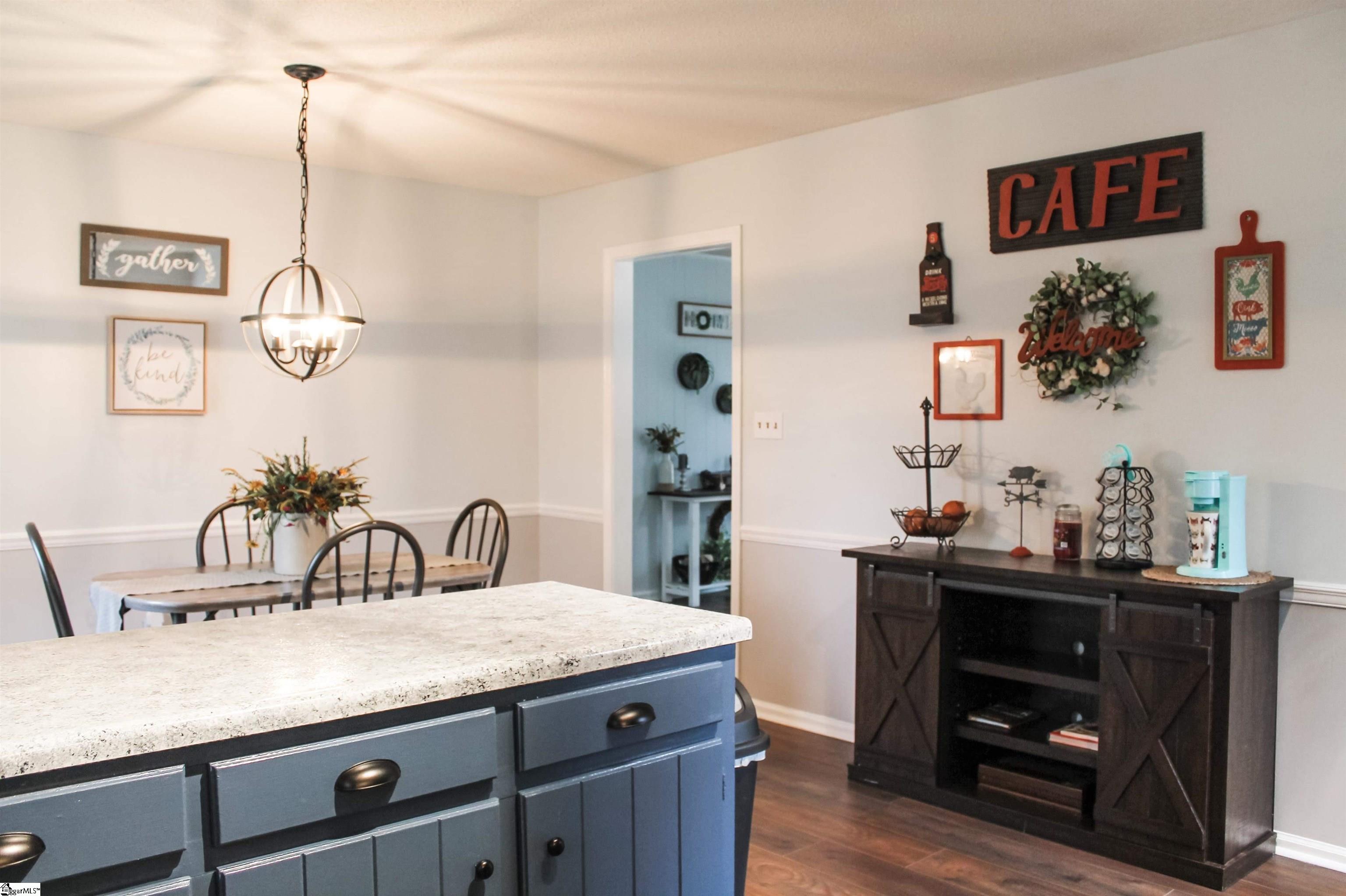 507 Timberlane Road Greer, SC 29651 - Photo 6 of 18