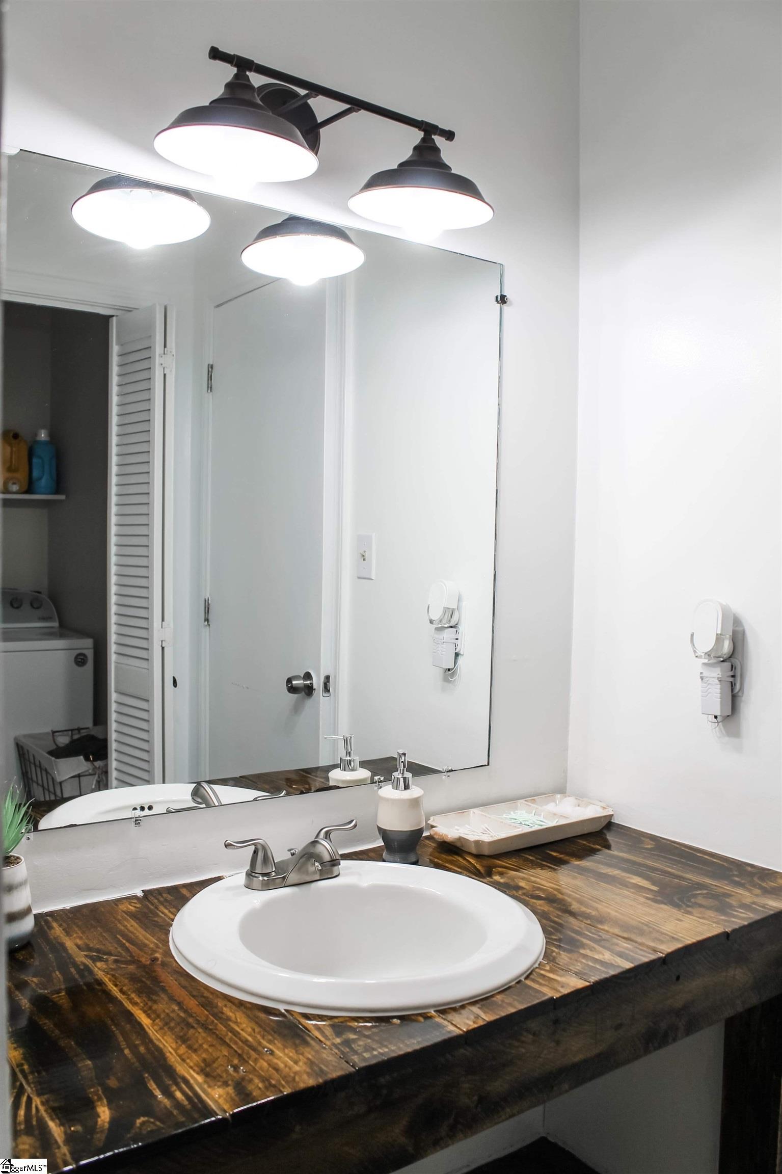 507 Timberlane Road Greer, SC 29651 - Photo 10 of 18