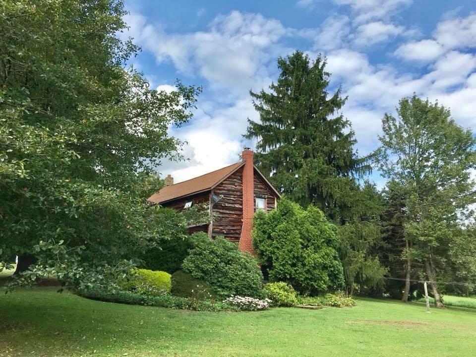 203 Banocy Road Derry, PA 15627 - Photo 3 of 23 Gallery Image 3