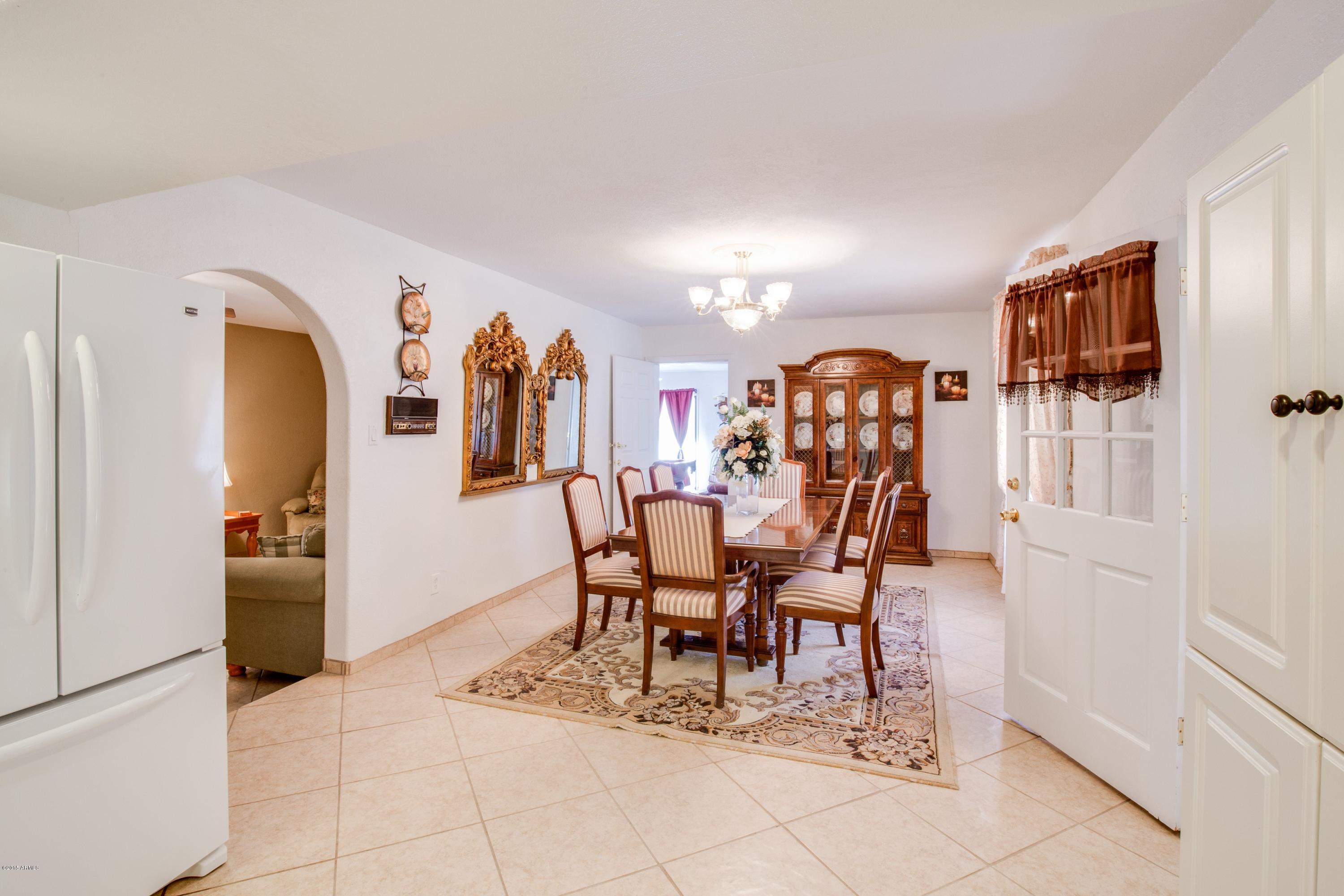 727 Pima Road Globe, AZ 85501 - Photo 8 of 44 005_Kitchen