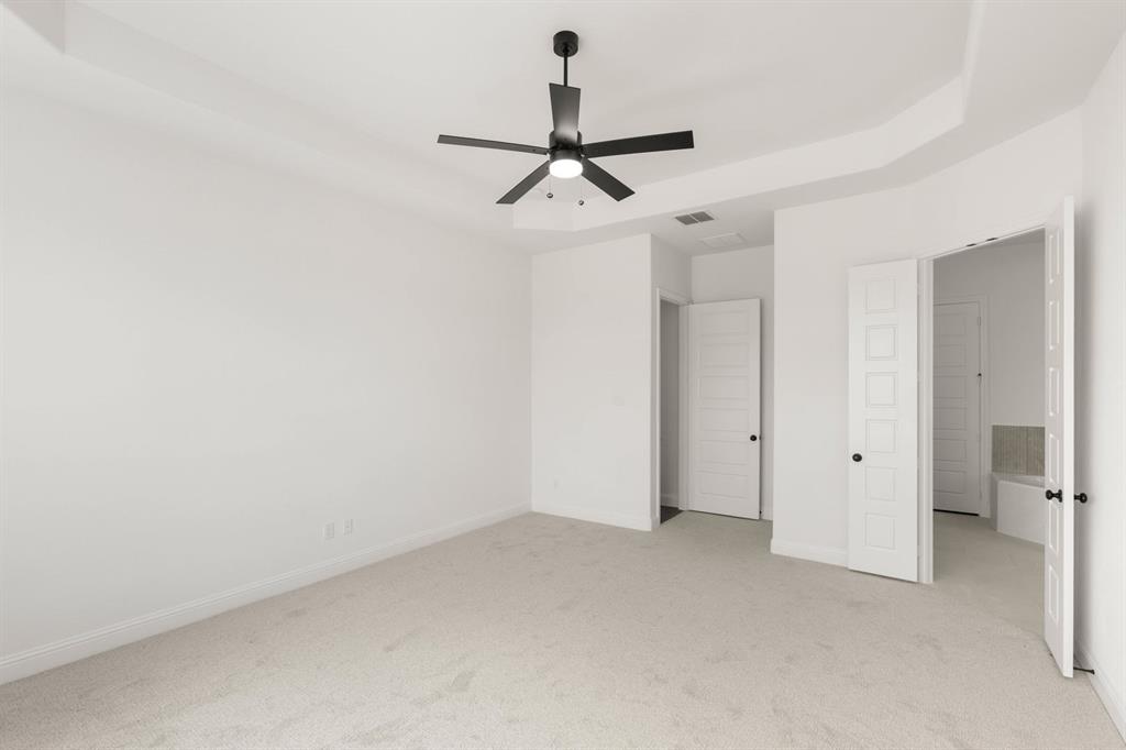 230 Cordillera Lane Red Oak, TX 75154 - Photo 12 of 27 816 Alderwood-Primary Suite-2