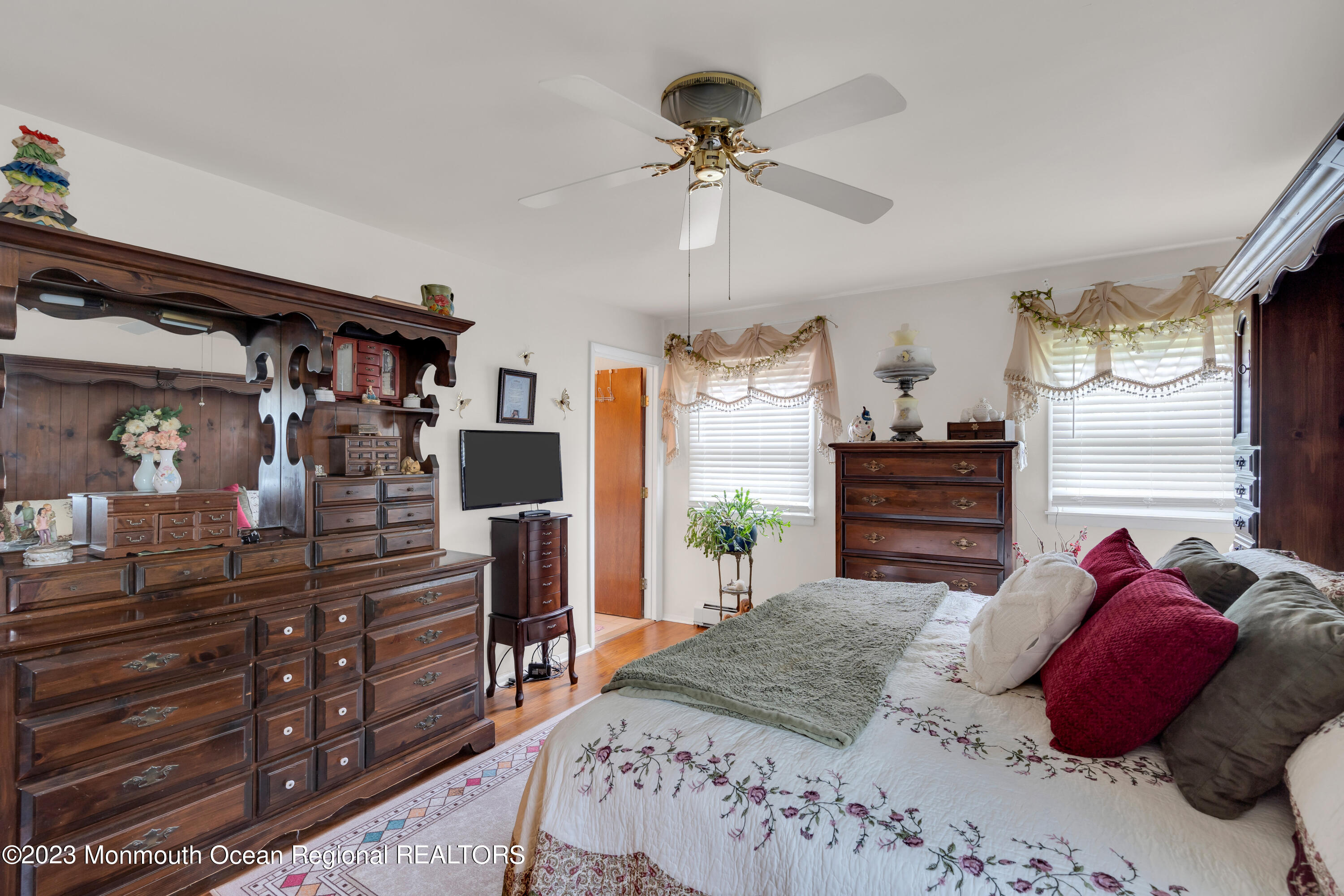 114 Georgetown Road Toms River, NJ 08757 - Photo 14 of 25 028_dsc09461