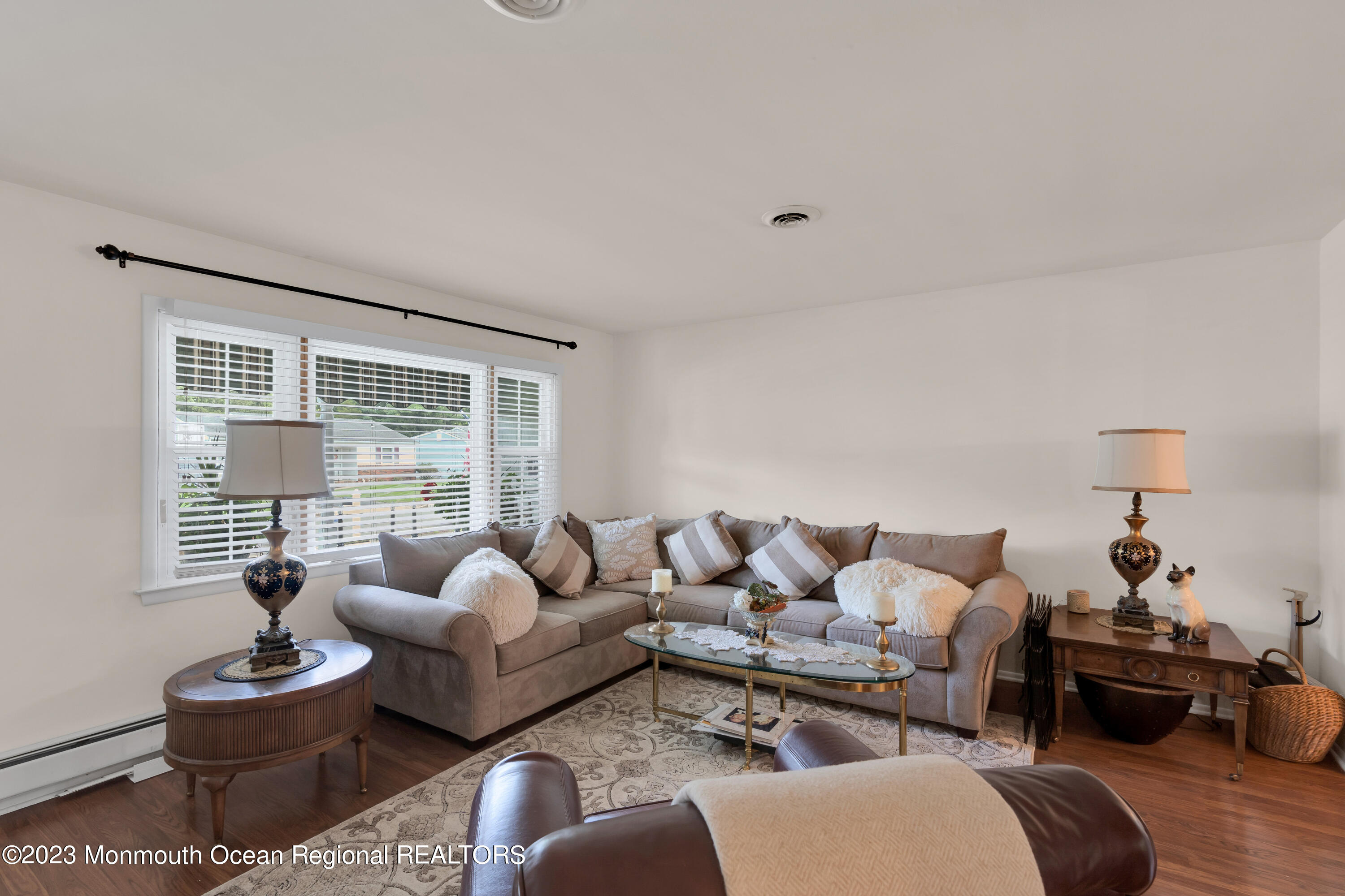 114 Georgetown Road Toms River, NJ 08757 - Photo 4 of 25 010_dsc09476
