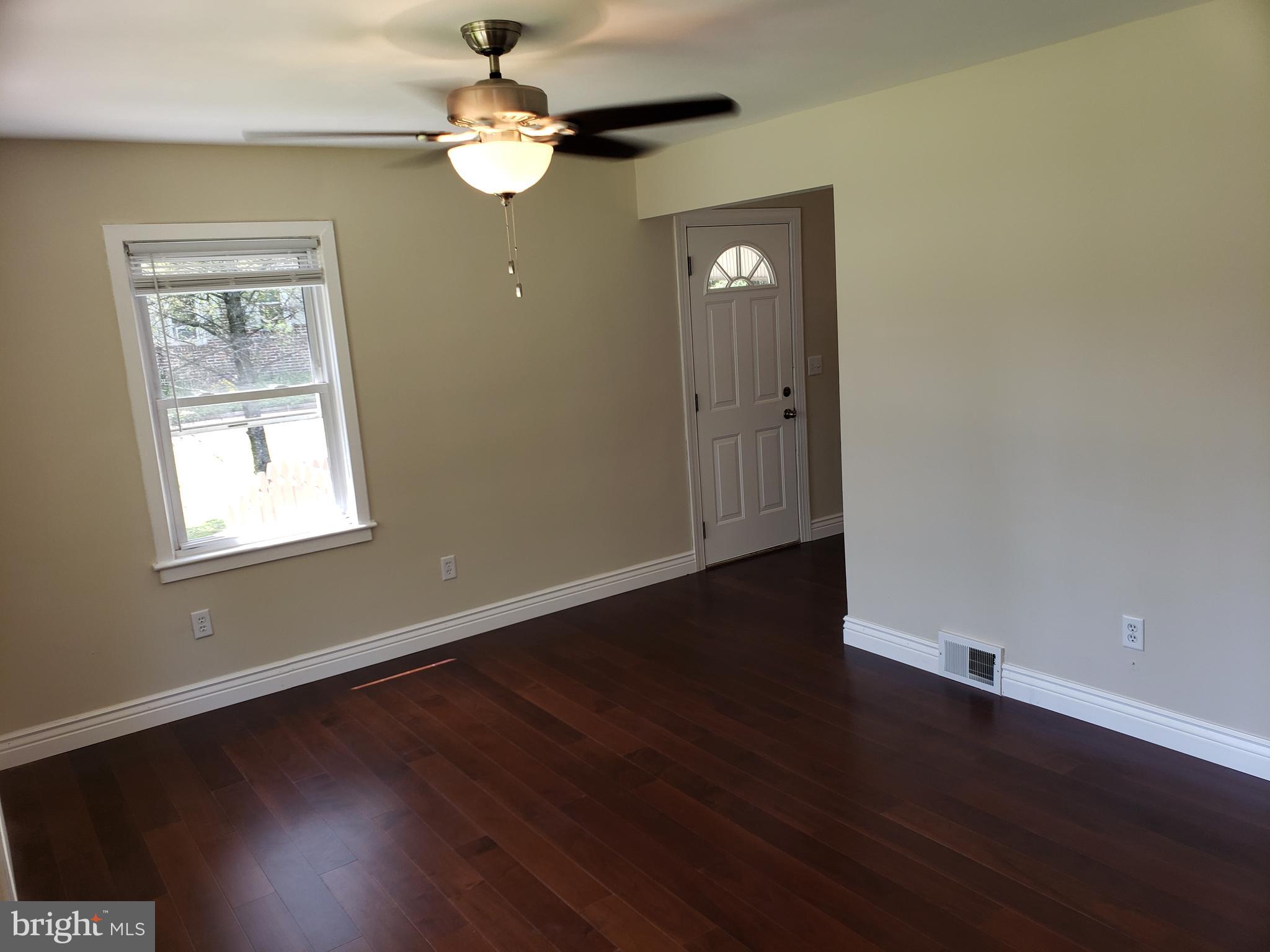 17 Montrose Boulevard Reading, PA 19607 - Photo 5 of 21 Gallery Image 5