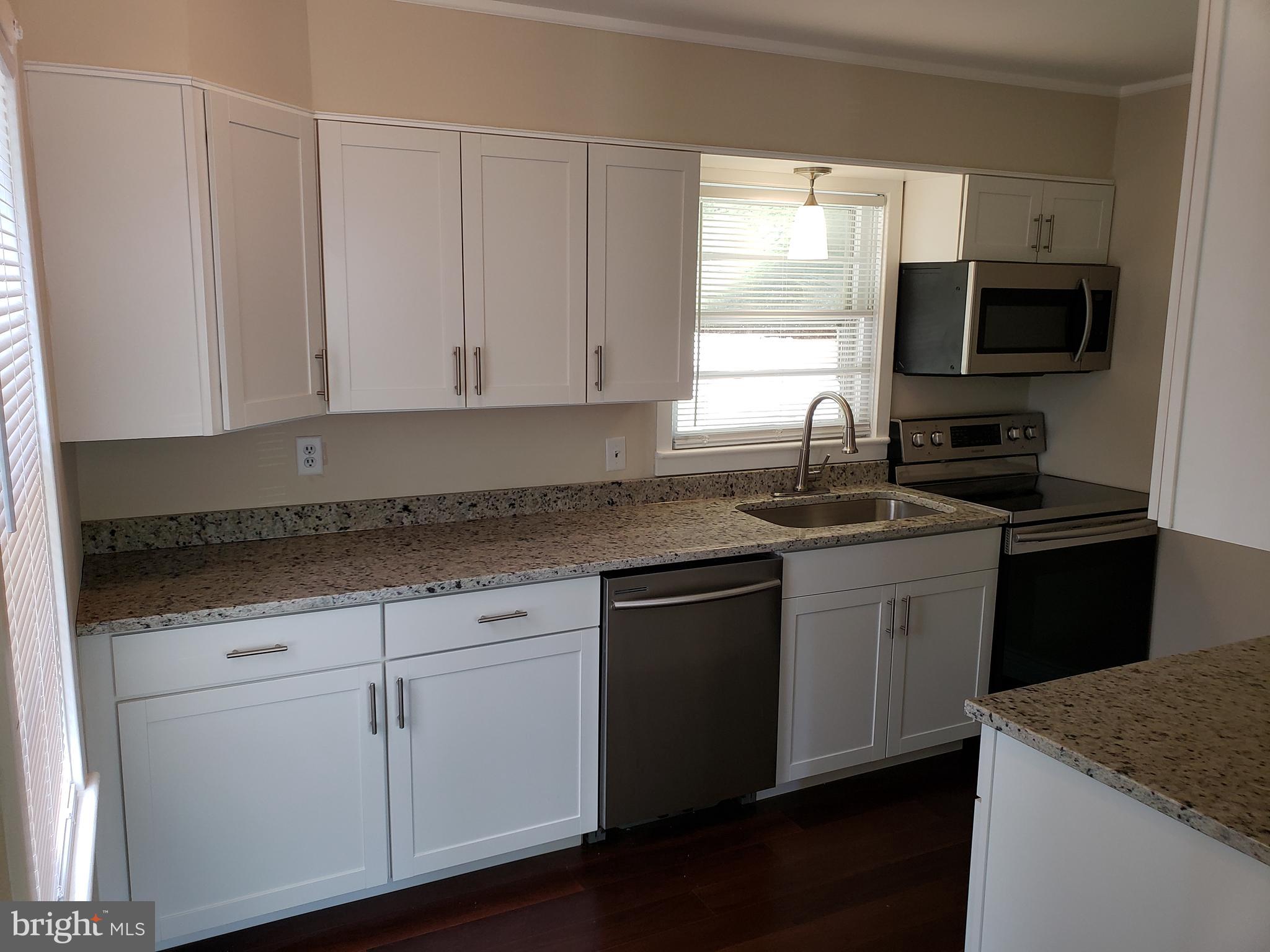 17 Montrose Boulevard Reading, PA 19607 - Photo 8 of 21 Gallery Image 8