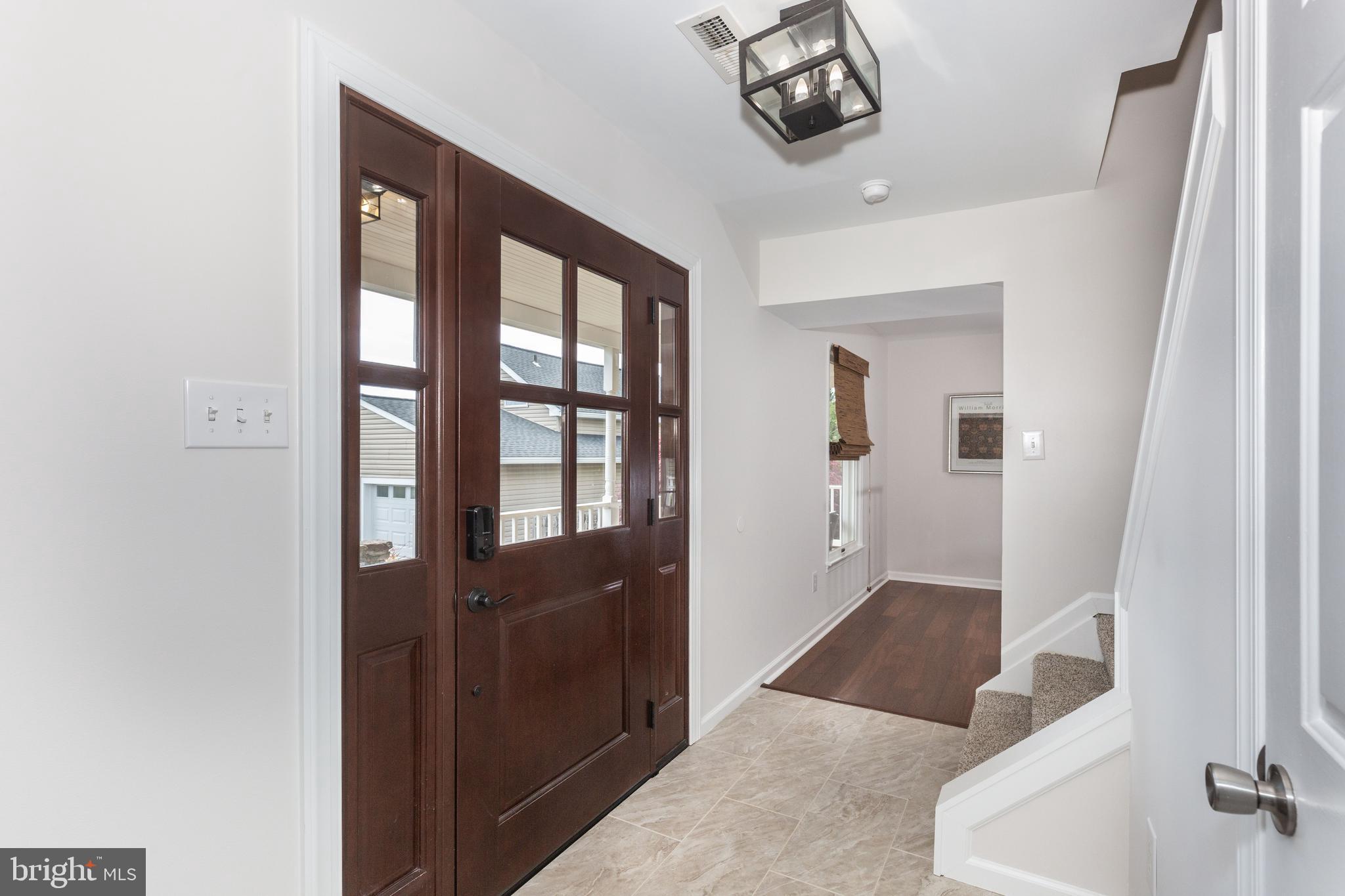 3046 Sykesville Road Westminster, MD 21157 - Photo 23 of 76 Foyer