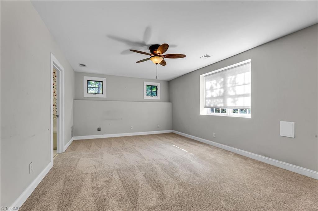 1108 Ferndale Boulevard High Point, NC 27262 - Photo 32 of 50