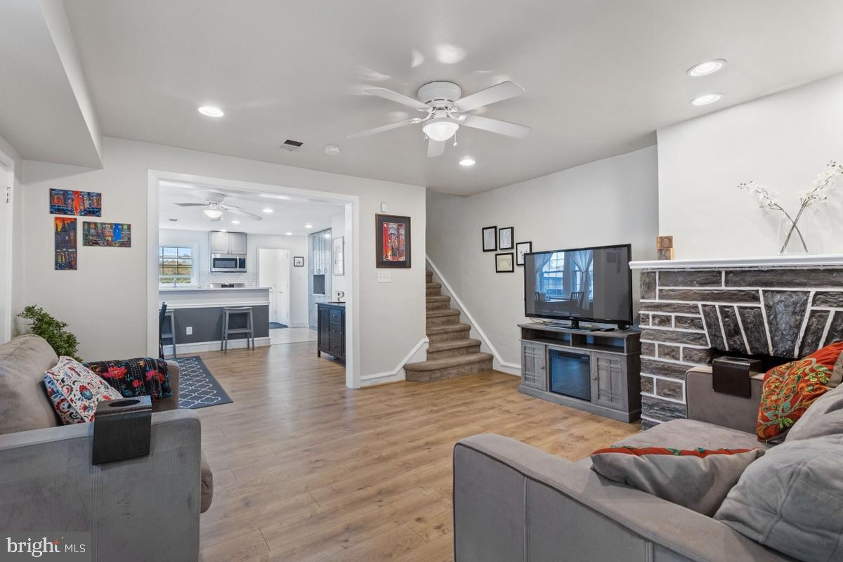 223 Ballymore Road Springfield, PA 19064 - Photo 7 of 29