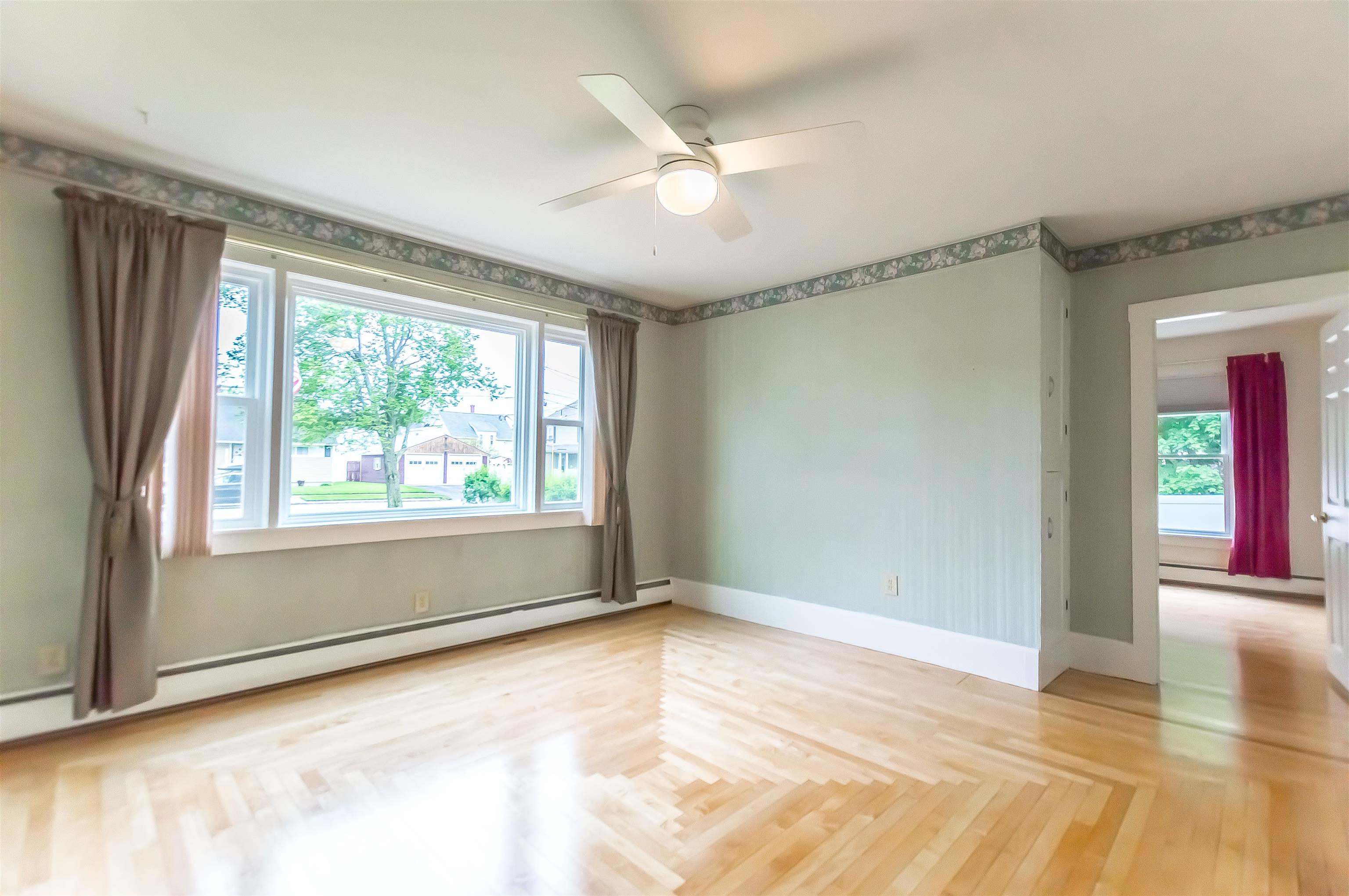 818 Howe Street Manchester, NH 03103 - Photo 20 of 34 Gallery Image 20