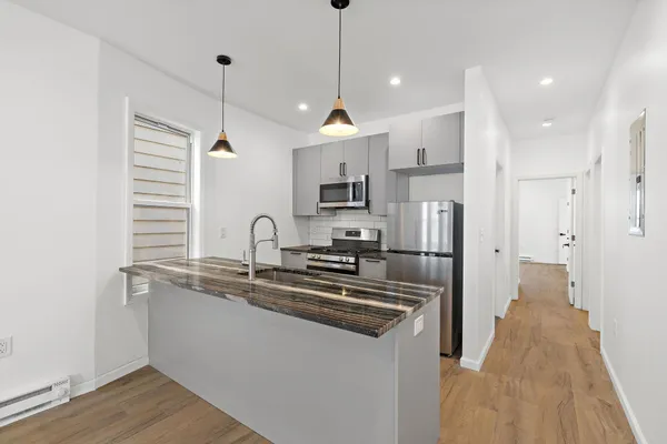 $3,100 | 20 Delaware Avenue, Unit 2, Jersey City, NJ 07304