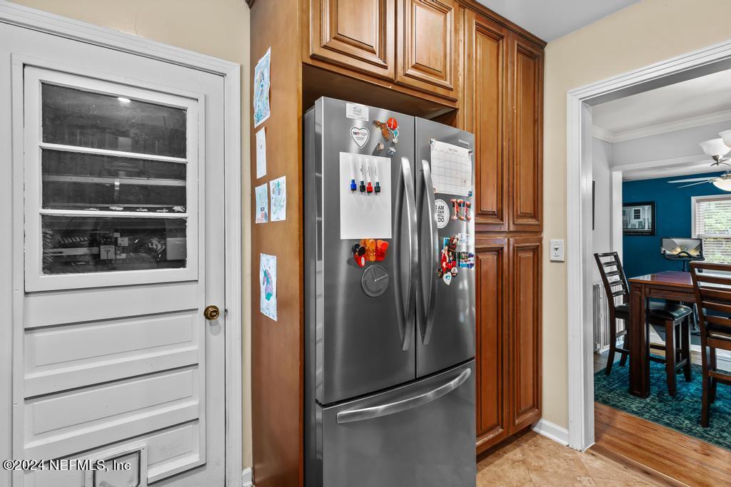 3645 Marianna Road Jacksonville, FL 32217 - Photo 12 of 44 a view of water heater room with two windows