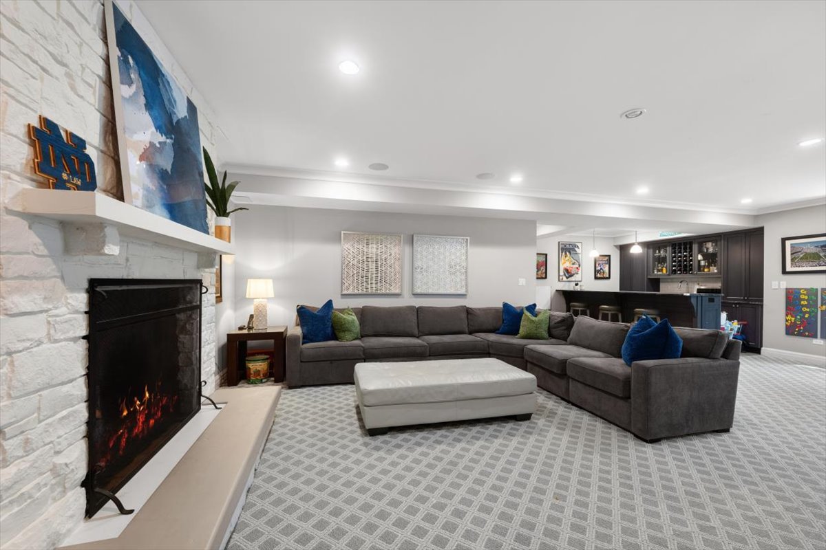 1482 Edgewood Lane Winnetka, IL 60093 - Photo 45 of 58