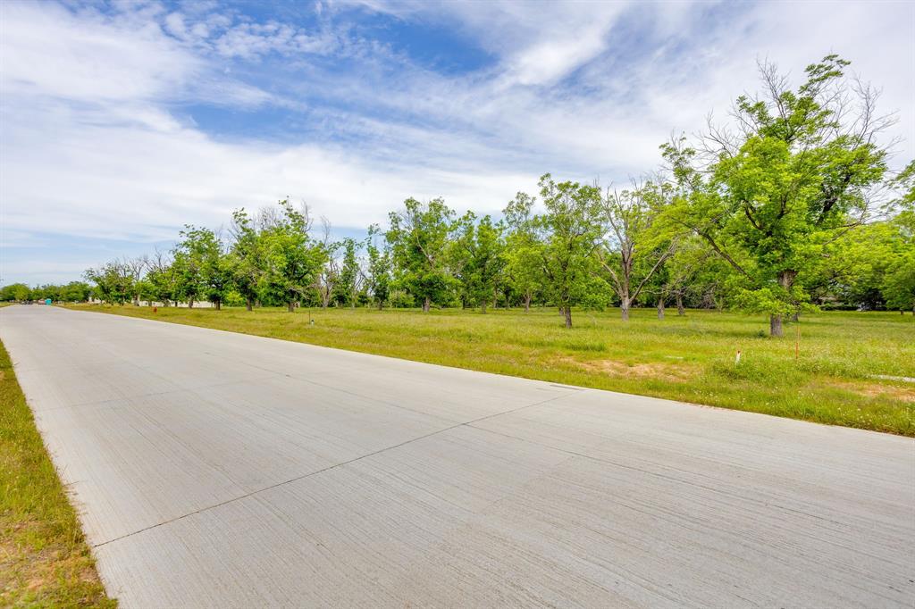 1000 West Landings Road North Granbury, TX 76049 - Photo 14 of 20