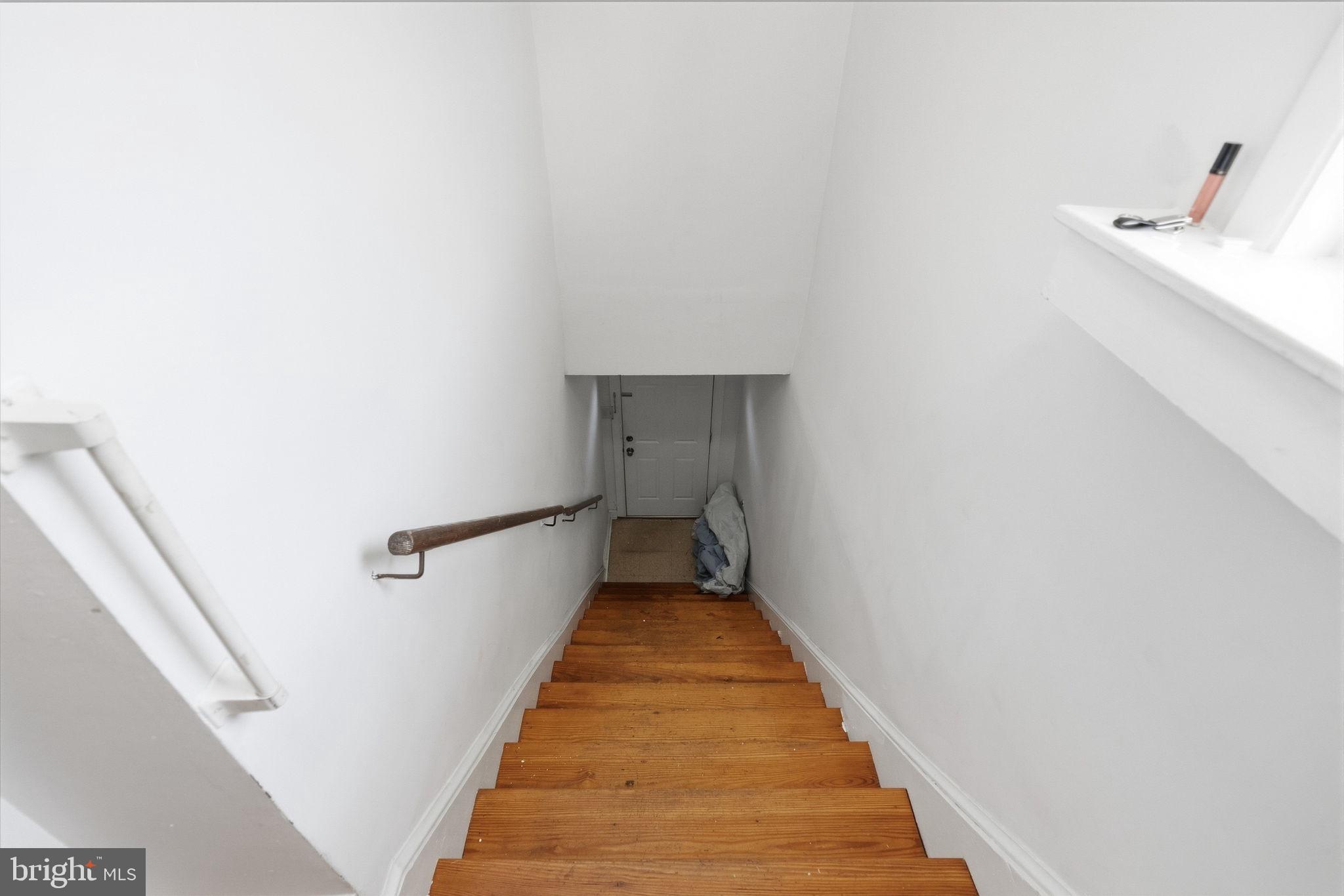 672 Colwell Road Woodlyn, PA 19094 - Photo 5 of 57 Gallery Image 5