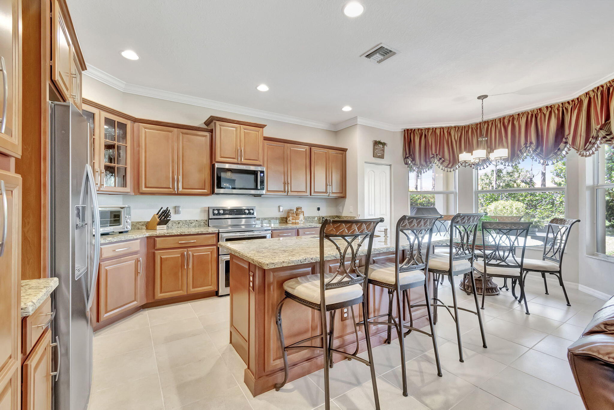 7221 Damita Drive Lake Worth, FL 33463 - Photo 11 of 38 48-web-or-mls-DSC_2415