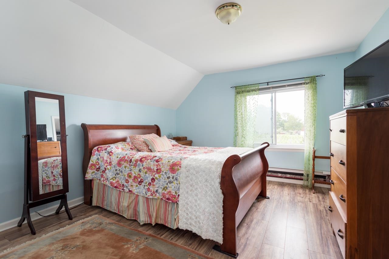 2399 Kroupa Road Traverse City, MI 49686 - Photo 27 of 72 1898154-39.JPG