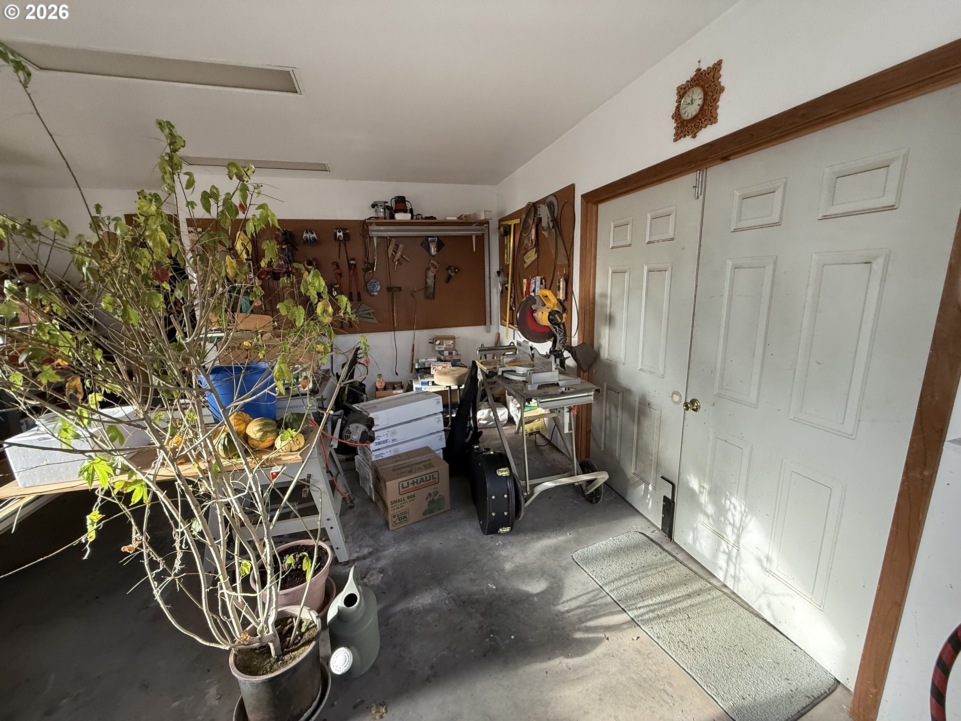 110 South Mike Road Tygh Valley, OR 97063 - Photo 10 of 33