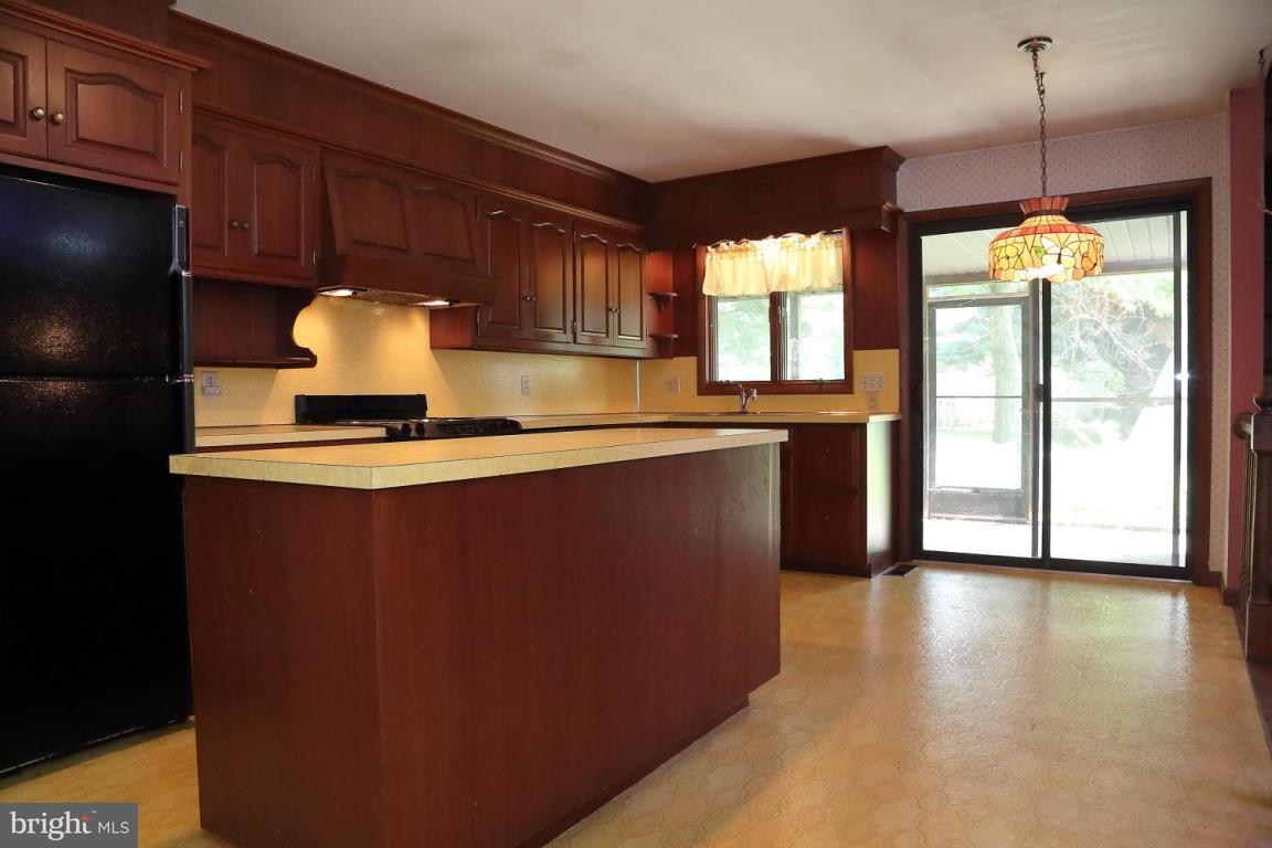 25 Whitcraft Drive Lititz, PA 17543 - Photo 12 of 20 Gallery Image 12