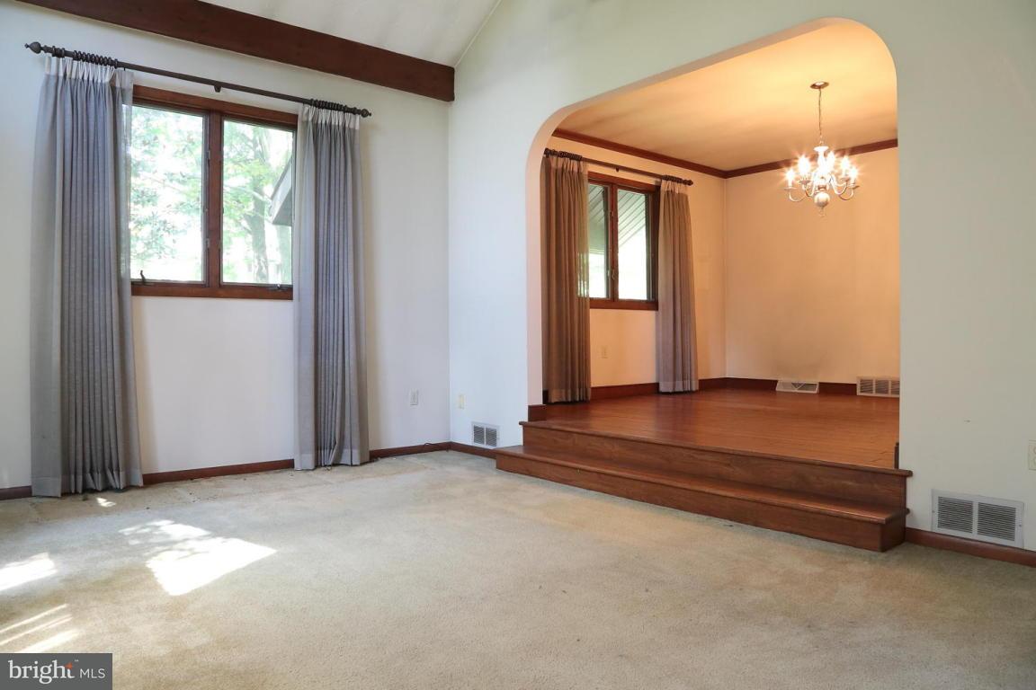 25 Whitcraft Drive Lititz, PA 17543 - Photo 4 of 20 Gallery Image 4