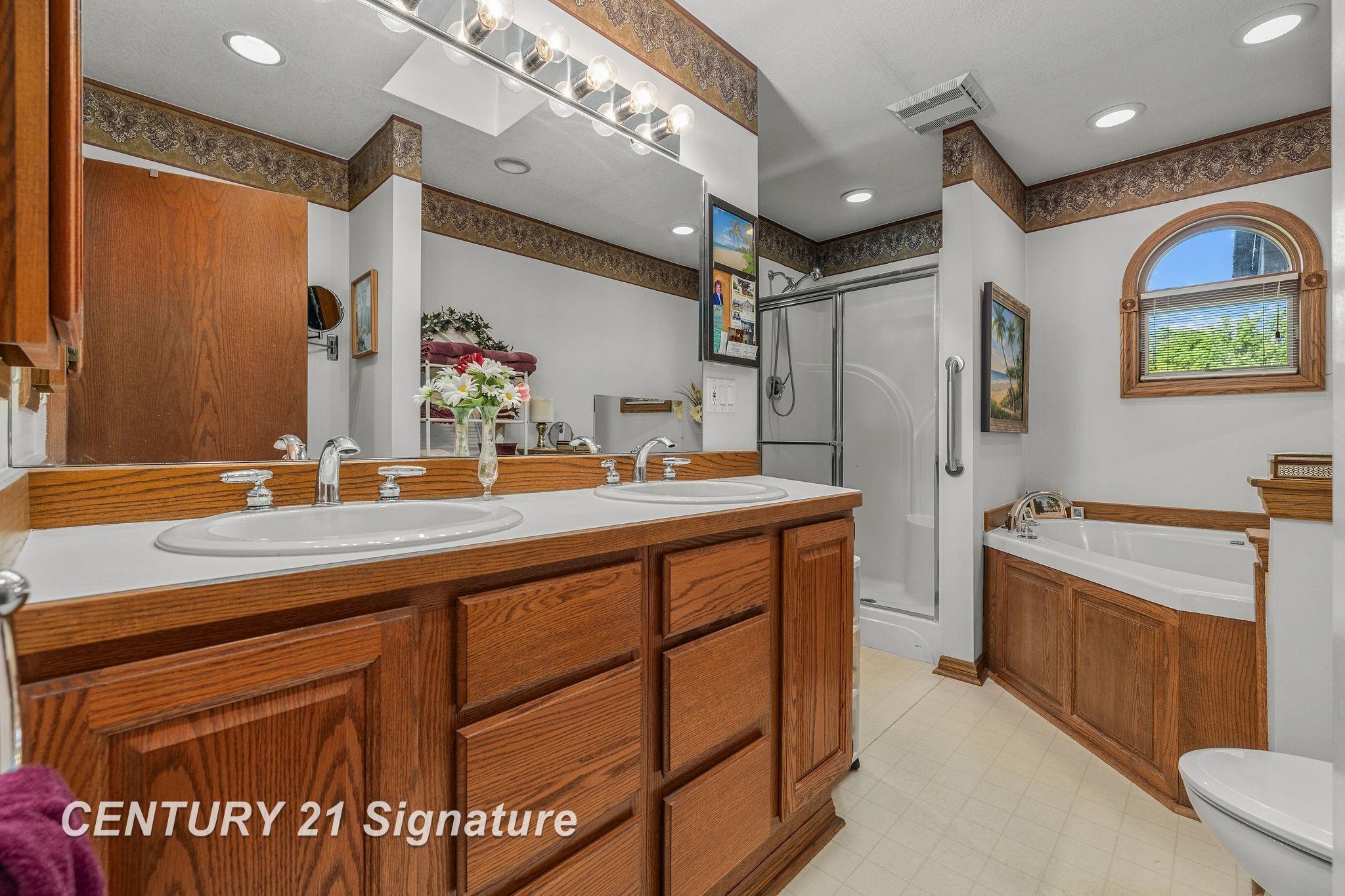 3137 Midland Road Saginaw, MI 48603 - Photo 37 of 85