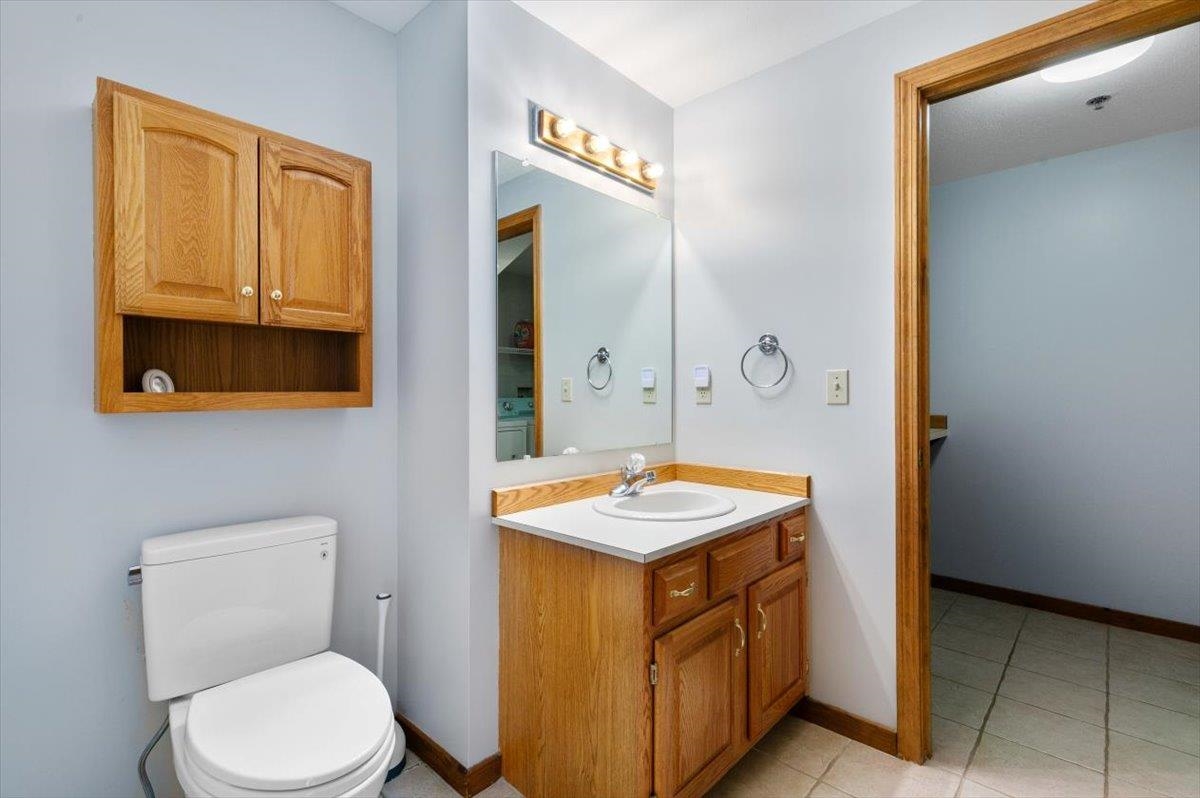 44 Bayberry Drive Atkinson, NH 03811 - Photo 14 of 24