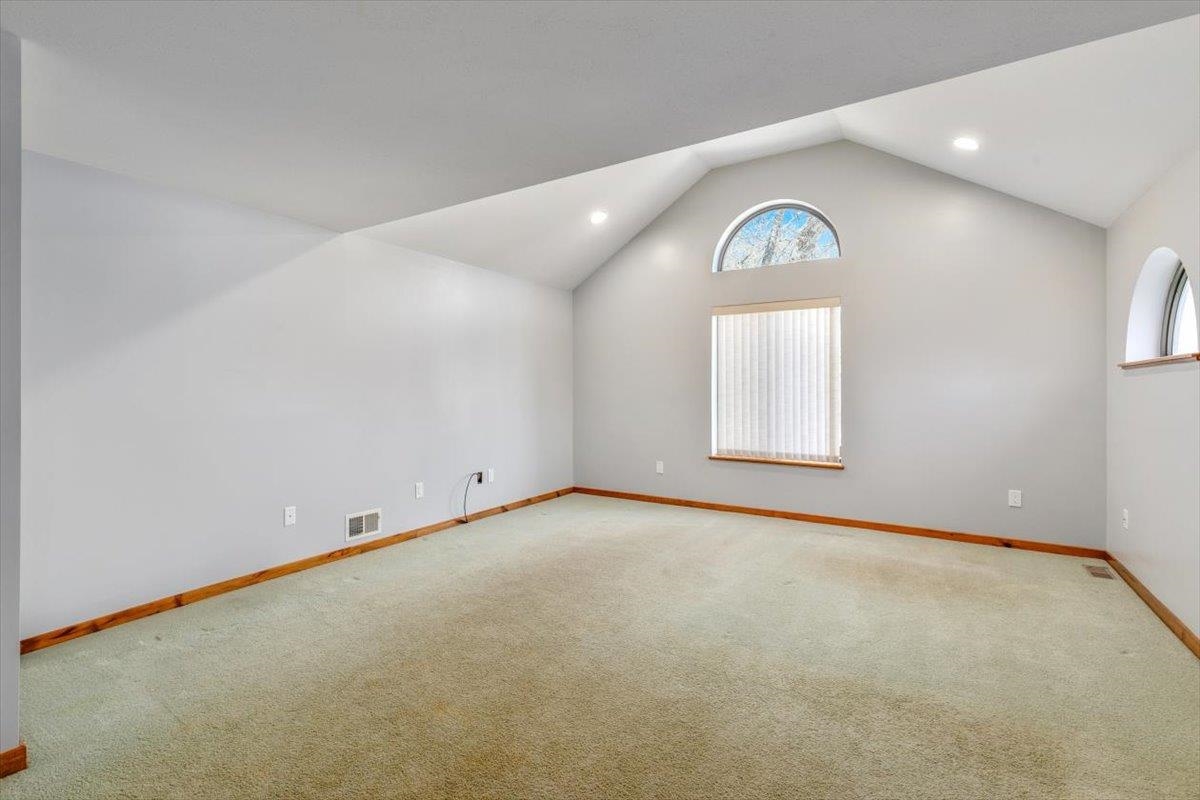 44 Bayberry Drive Atkinson, NH 03811 - Photo 16 of 24