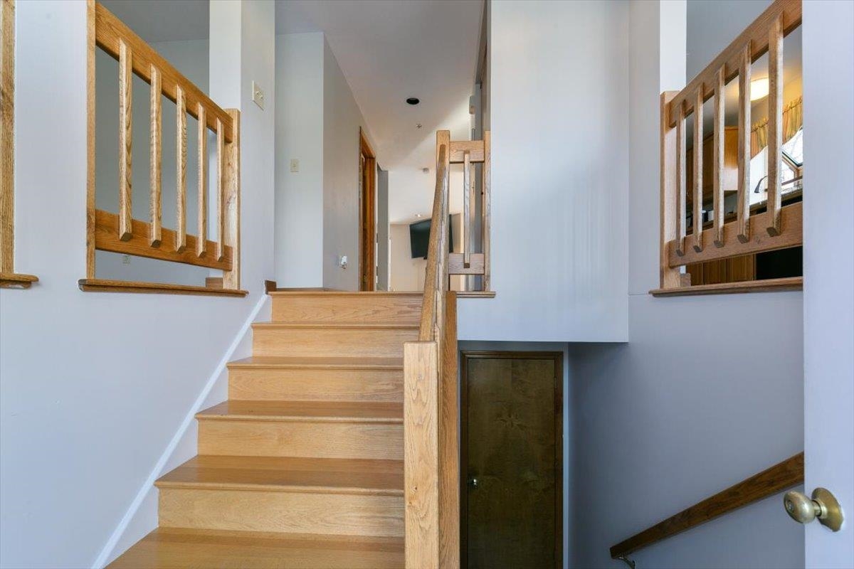 44 Bayberry Drive Atkinson, NH 03811 - Photo 3 of 24