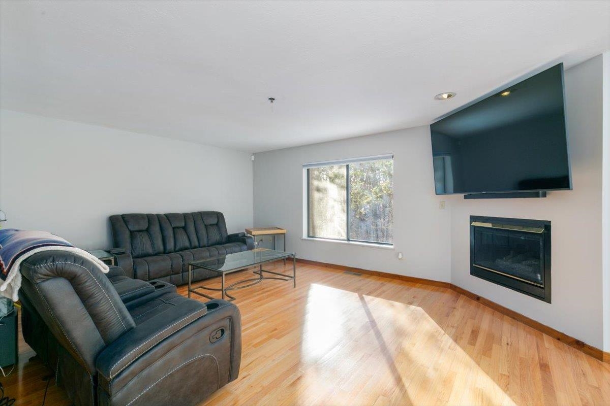 44 Bayberry Drive Atkinson, NH 03811 - Photo 8 of 24