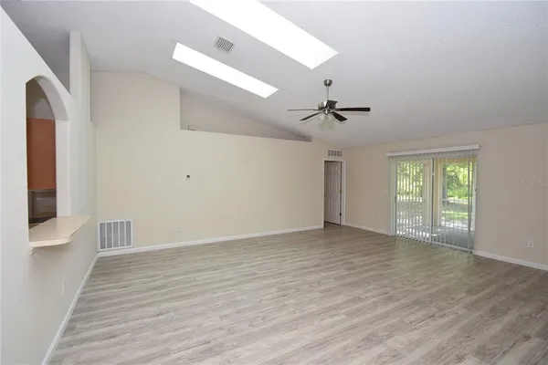 $1,900 | 15 White Deer Lane, Palm Coast, FL 32164