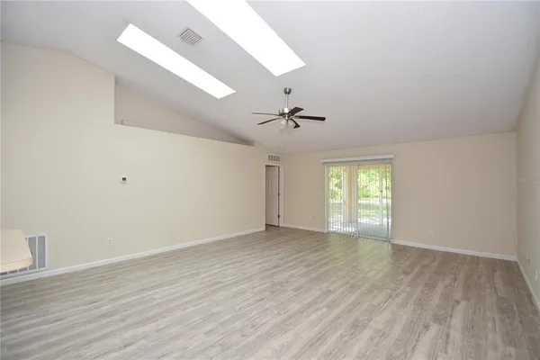 $1,900 | 15 White Deer Lane, Palm Coast, FL 32164