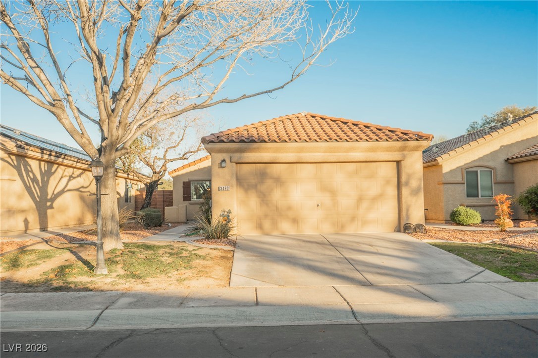 3490 Old Course Street Las Vegas, NV 89122 - Photo 1 of 37