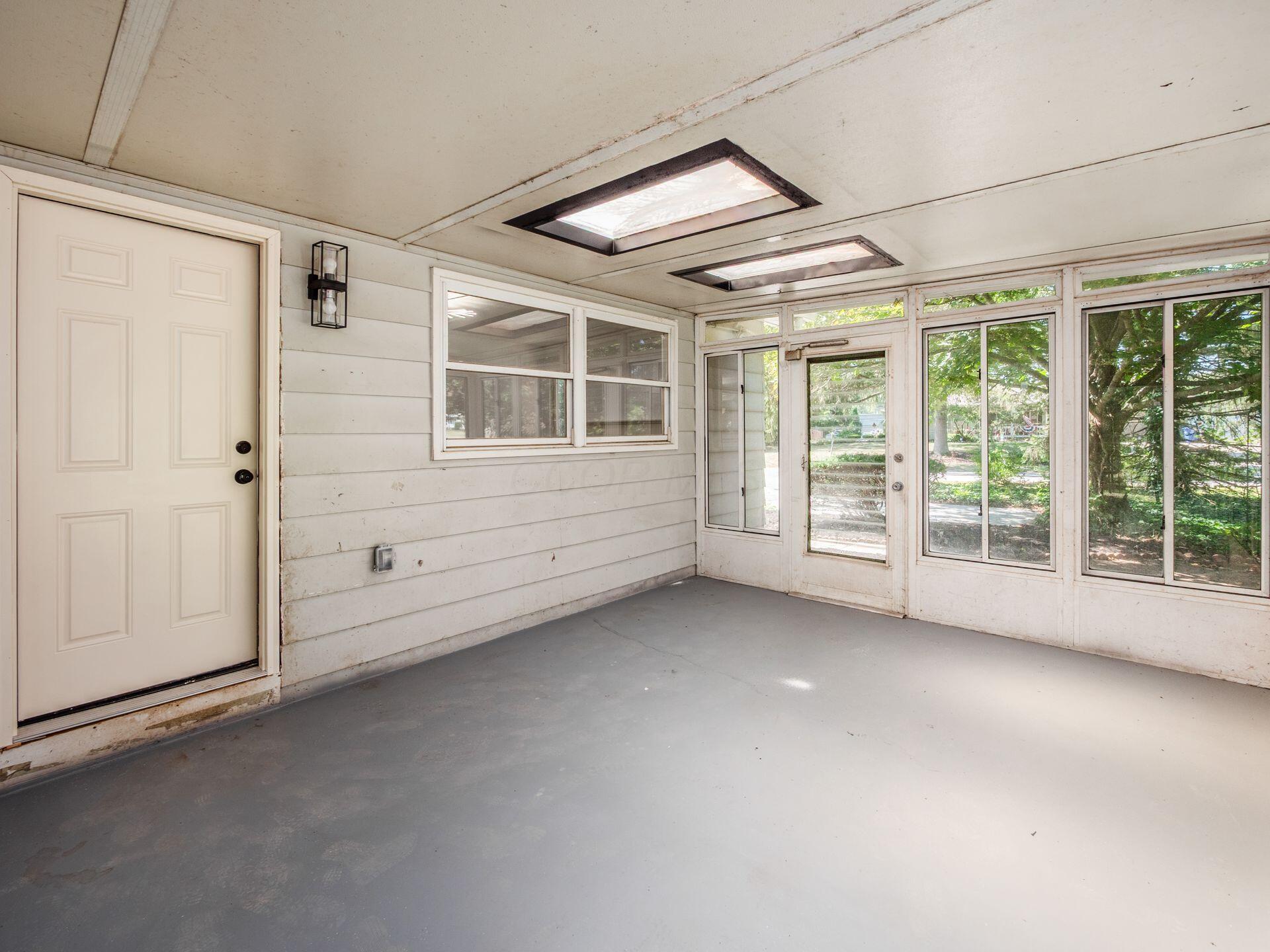 856 Cummington Road Columbus, OH 43213 - Photo 55 of 75 045_7497_A 856 Cummington 069